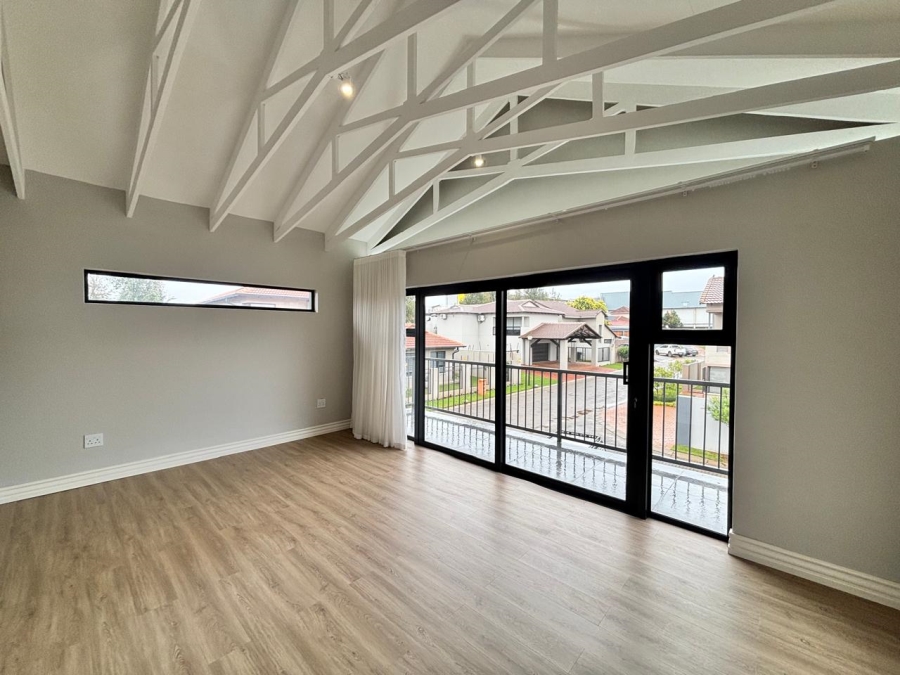 4 Bedroom Property for Sale in Grimbeeck Park North West